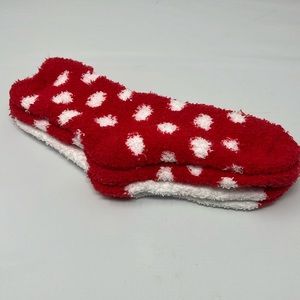 Red & Whue Polka Dot Butter Cozy Socks NWOT